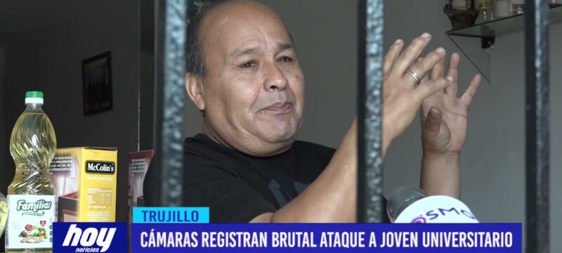 Cámaras registran brutal ataque a joven universitario