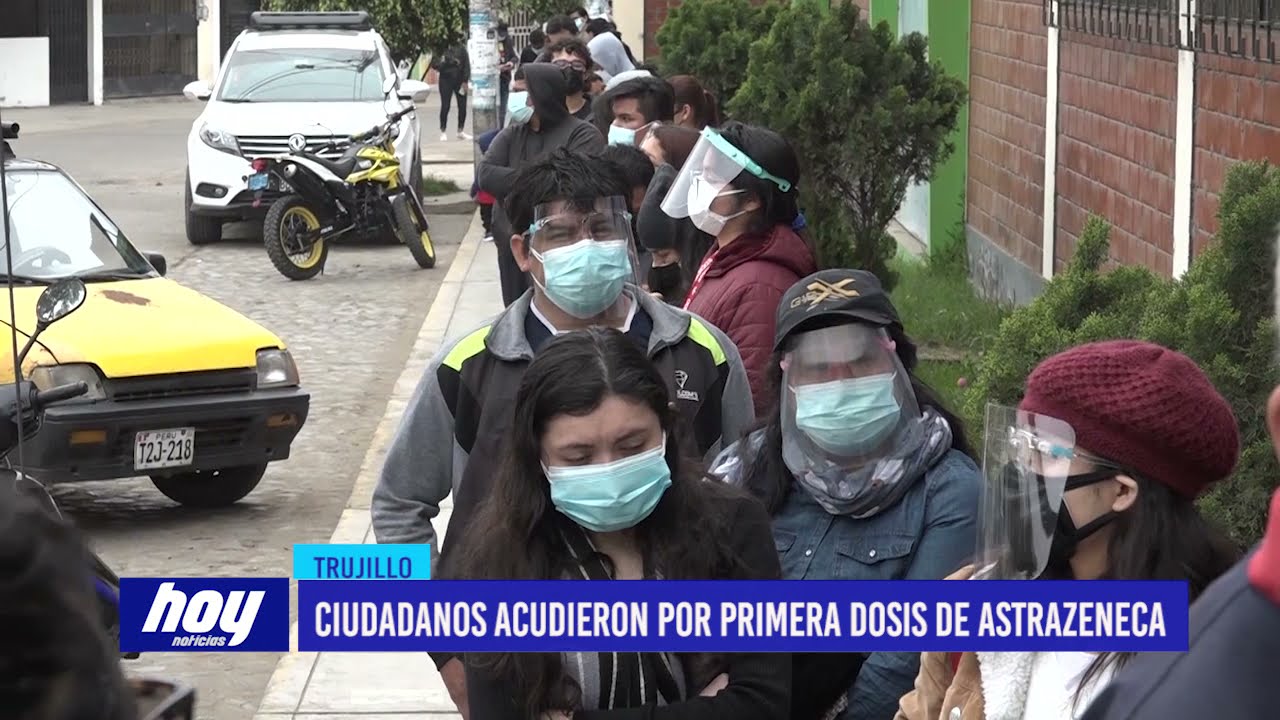 Ciudadanos acudieron por primera dosis de Astrazeneca