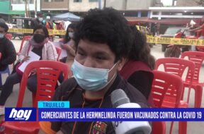 Comerciantes de La Hermelinda fueron vacunados contra la Covid-19