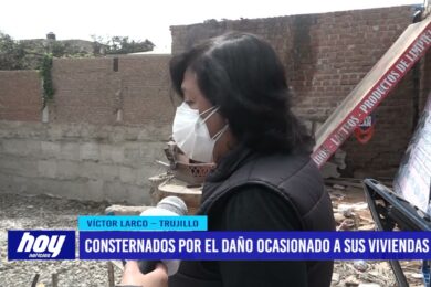 Consternados por el daño ocasionado a sus viviendas