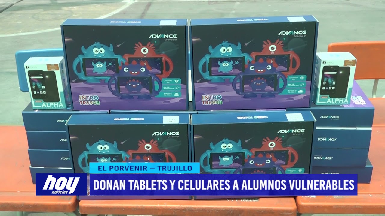 Donan tablets y celulares a alumnos vulnerables
