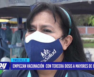 Empiezan vacunación  con tercera dosis a mayores de 60 años
