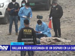 Hallan a mujer asesinada de un disparo en la cabeza