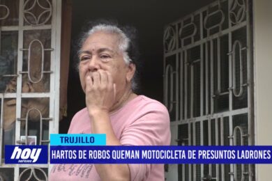 Hartos de robos queman motocicleta de presuntos ladrones
