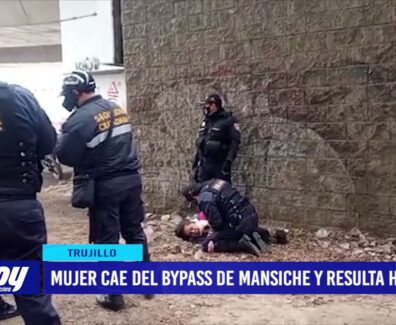 Mujer cae del bypass de Mansiche y resulta herida