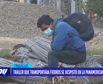 Tráiler que transportaba fierros se despistó en la Panamericana Norte
